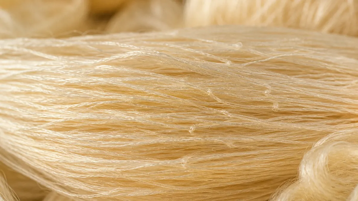 LIM (Low Intermingle) yarn texture